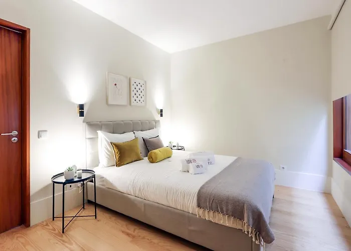 Hm - Almada Apartament *