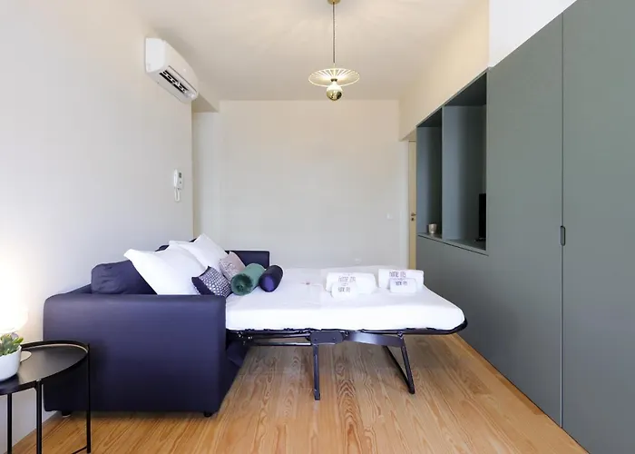 Hm - Almada Apartament *